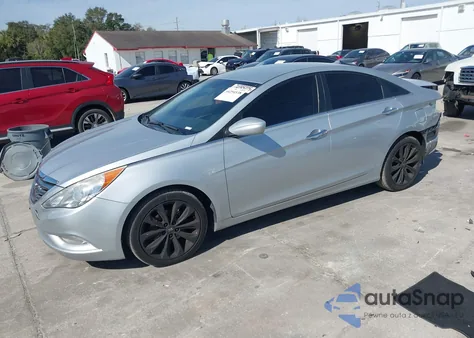 2011 Hyundai Sonata Se z USA, uszkodzony, nr VIN 5NPEC4AC0BH289027